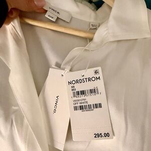 $295 w tags - Vince Beautiful White Blouse